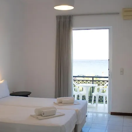 Paradise 3*